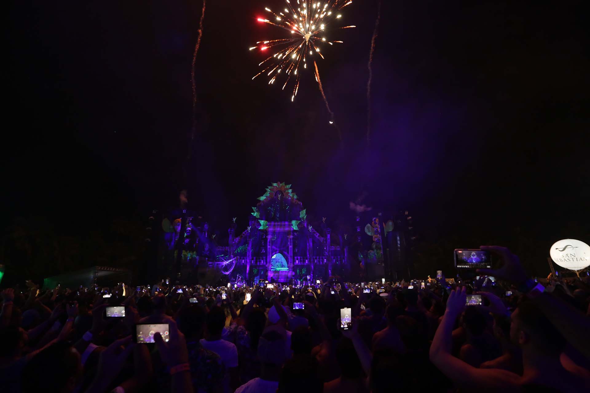 Festival | Cenografia | Sincronização Audiovisual | Iluminação